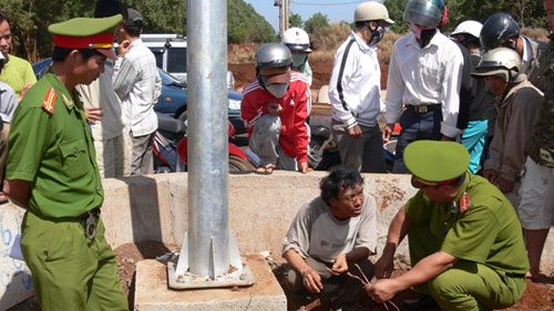 Can Tho zieht Bilanz über Kampagne des Volkes zur Verteidigung des Vaterlandes